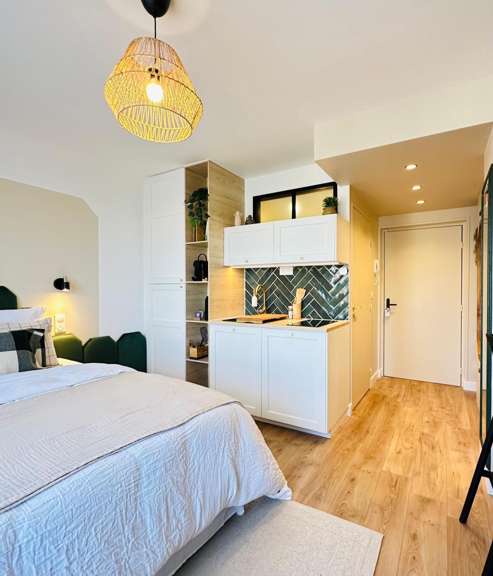 L'emeraude - Superbe Equipe + Parking Apartment Metz